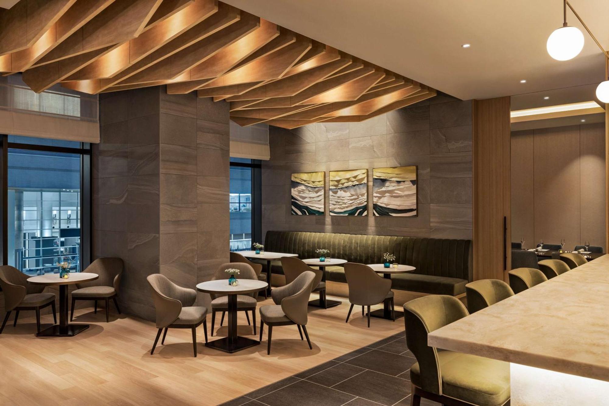 Doubletree By Hilton Toyama 호텔 외부 사진