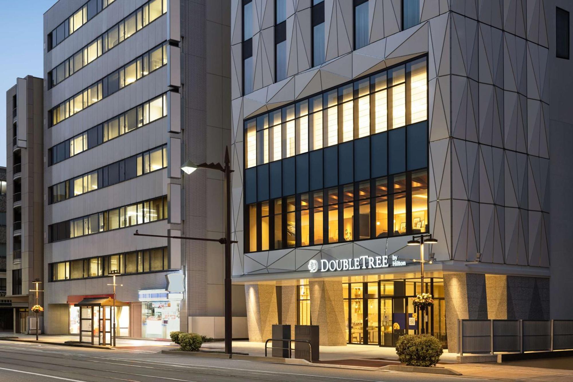 Doubletree By Hilton Toyama 호텔 외부 사진